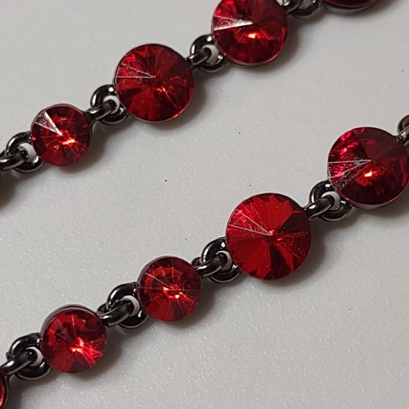 Long Red Glass And Dark Silver Tone Metal Dangle Earrings - Picture 6 of 12